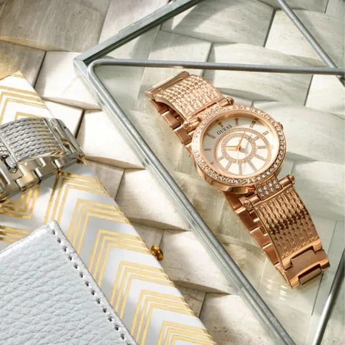w1008l3-guess-watch-women-rose-gold-metal-muse-11.jpeg