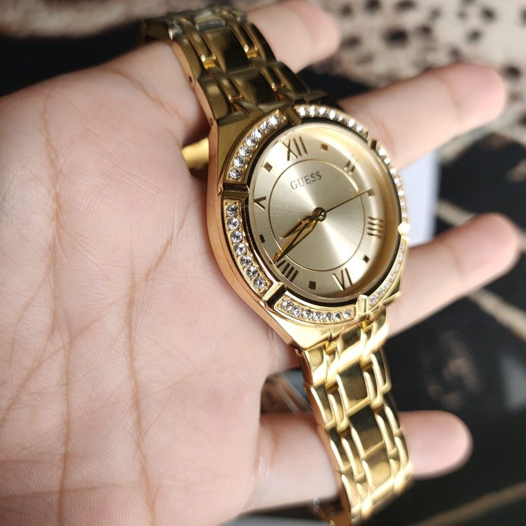 guess_arloji_wanita_guess_gw00_1669430940_eb60e3e2_progressive