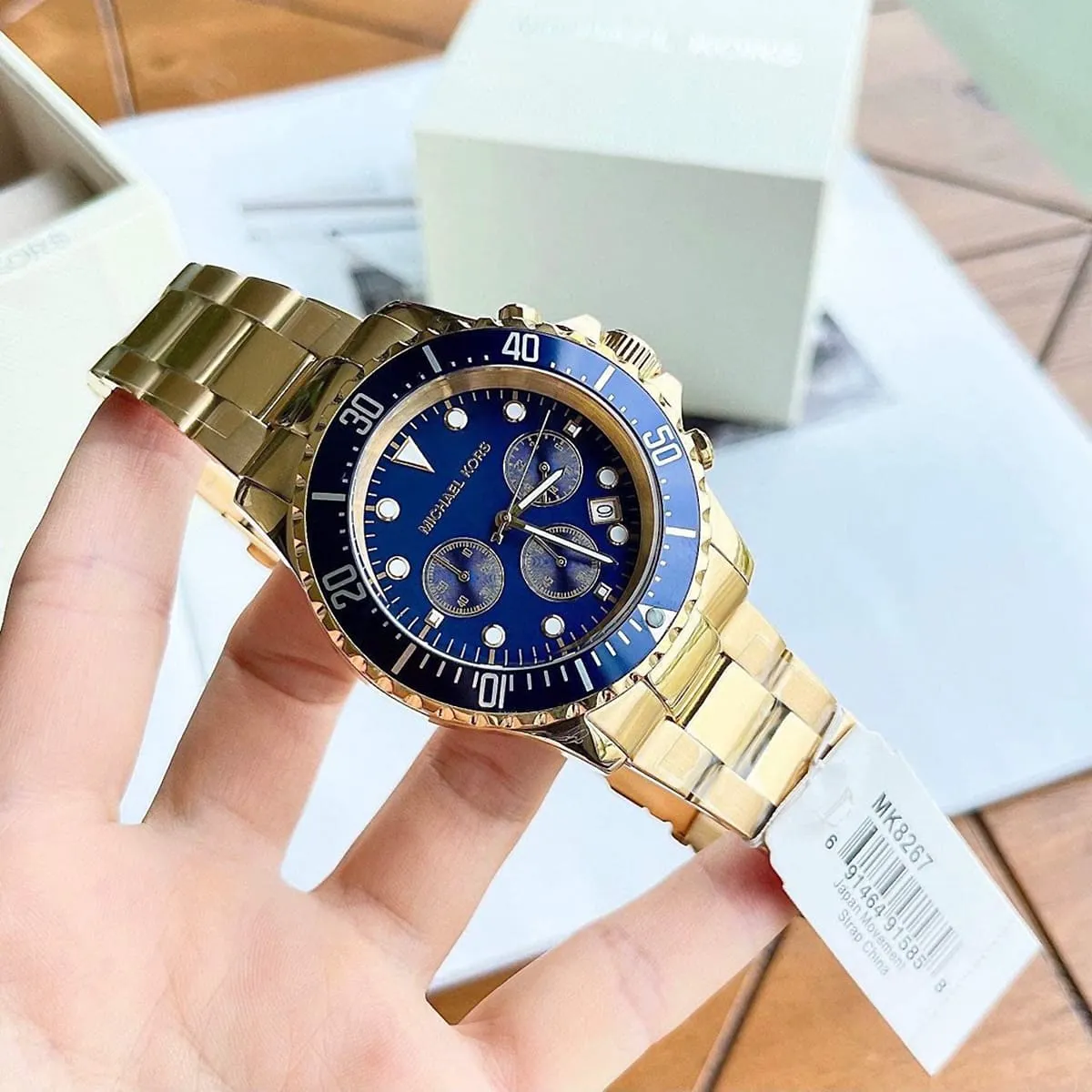 mk8267-michael-kors-watch-men-blue-dial-metal-stainless-steel-gold-strap-quartz-battery-analog-chronograph-everest_7